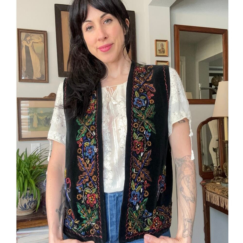 velvet vest glass bead embroidery colorful floral European folk Romanian style - Picture 2 of 10